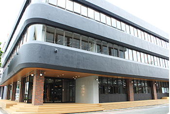 こはく本舗本社を熊本から福岡に移転